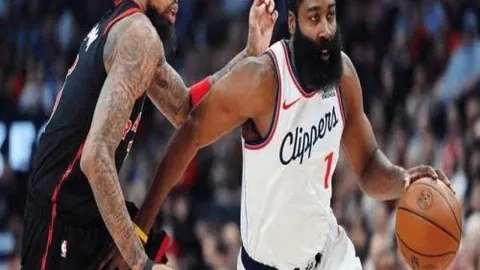 世界羽联排名首位，冯彦哲黄东萍创下辉煌新纪录